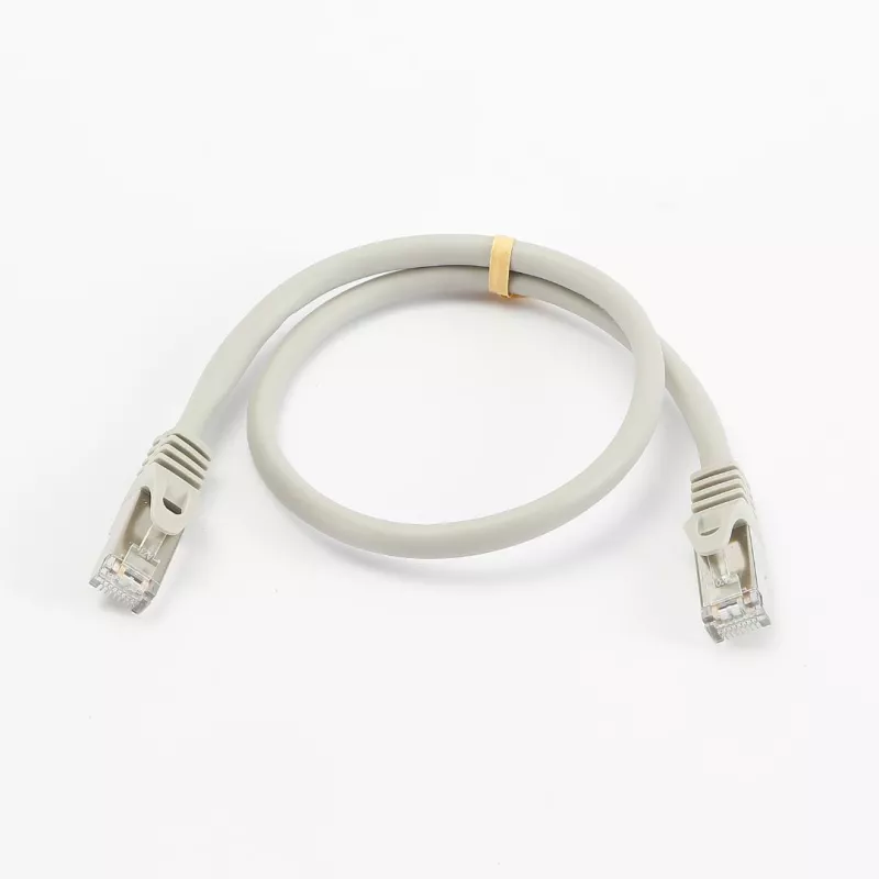Câble RJ45 Male/Male droit CAT8 S/FTP - Avec snagless - Longueur 0.50M - Gris - en sachet