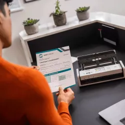 BROTHER ADS1800W Scanner de documents compact, recto-verso, 30ppm, 600dpi, 512Mo, chargeur 20f, Wifi, Wifi-direct,USB-C