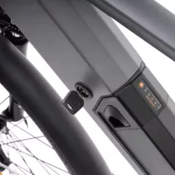 Vélo électrique Lancia Génio Moteur Bafang 36V/250W/45Nm , Batt Int 36V 10.4Ah, Dérailleur Shimano 7 vitesses. 25Km/h Pneu 27.5