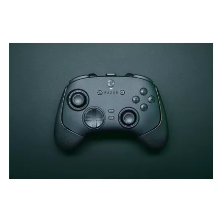 RAZER Wolverine V3 Pro 8K PC - Manette sans fil e-sport pour PC Noir