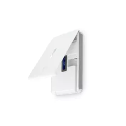 Ubiquiti - UDW UniFi Gateway Console - 1x 10G SFP + 17 GbE RJ45 dont 4 PoE++ 4 PoE+ + 4 PoE