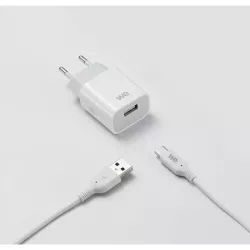 Bundle chargeur secteur + câble Chargeur 1 USB+1 Câble USB/USBC Sortie max 2.4A total 12W / version USB 2.0 blanc