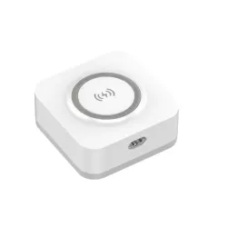 Chargeur secteur WE 3 Port USB A + 1 Port USB-C + 1 socle charge sans-fil, Total 32W, Power Delivery/QC 3.0, coloris blanc.