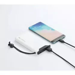 Batterie de secours WE, Power Bank, 10 000 mAh, couleur BLANC 1 port USB-A +1 port USB-C / 18W Charge rapide