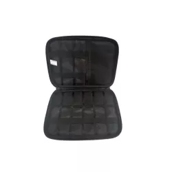 Housse de rangement WE pour les accessoires électroniques: câbles, chargeurs, cartes mémoires etc. Matière hydrofuge. Pochette…