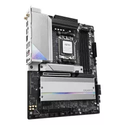 GIGABYTE B650 AERO G o
